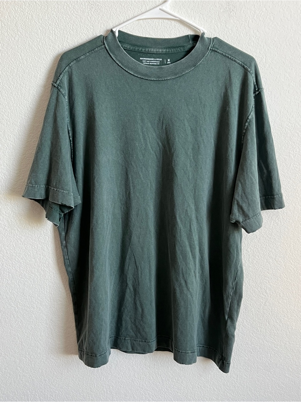 Abercrombie & Fitch Men's Dark Green Crewneck Tee Soft Vintage inspired Sz M